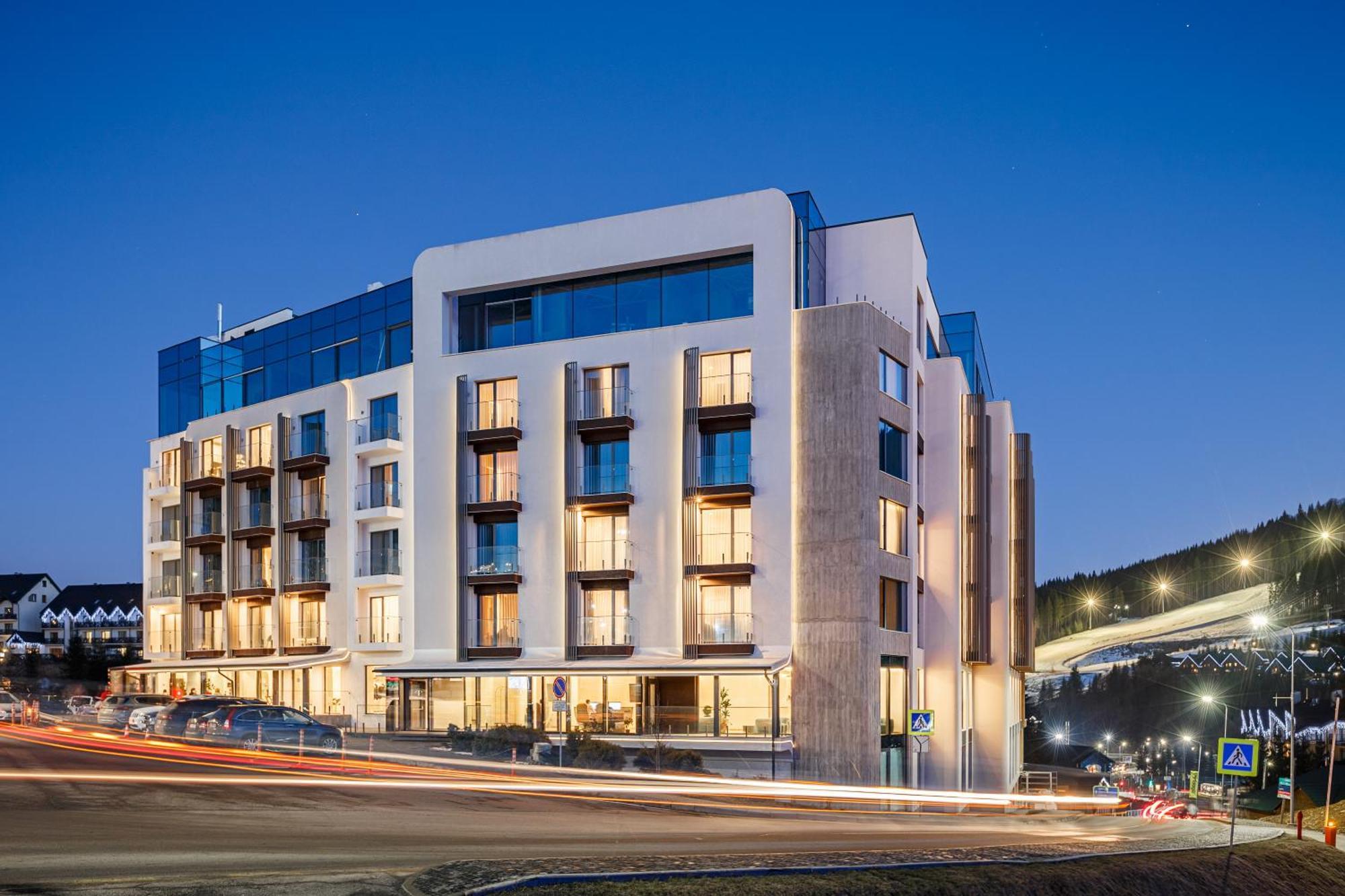 בוקובל Tavel Hotel & Spa מראה חיצוני תמונה