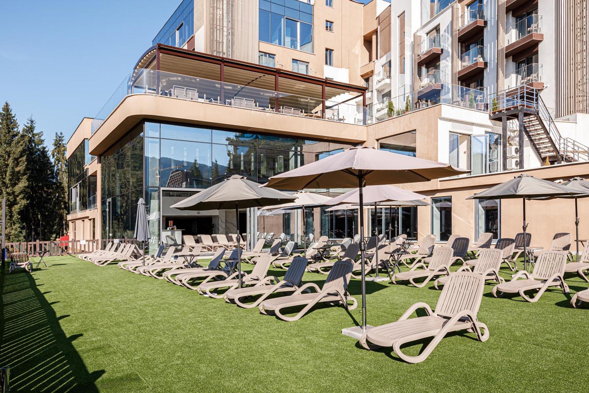 בוקובל Tavel Hotel & Spa מראה חיצוני תמונה