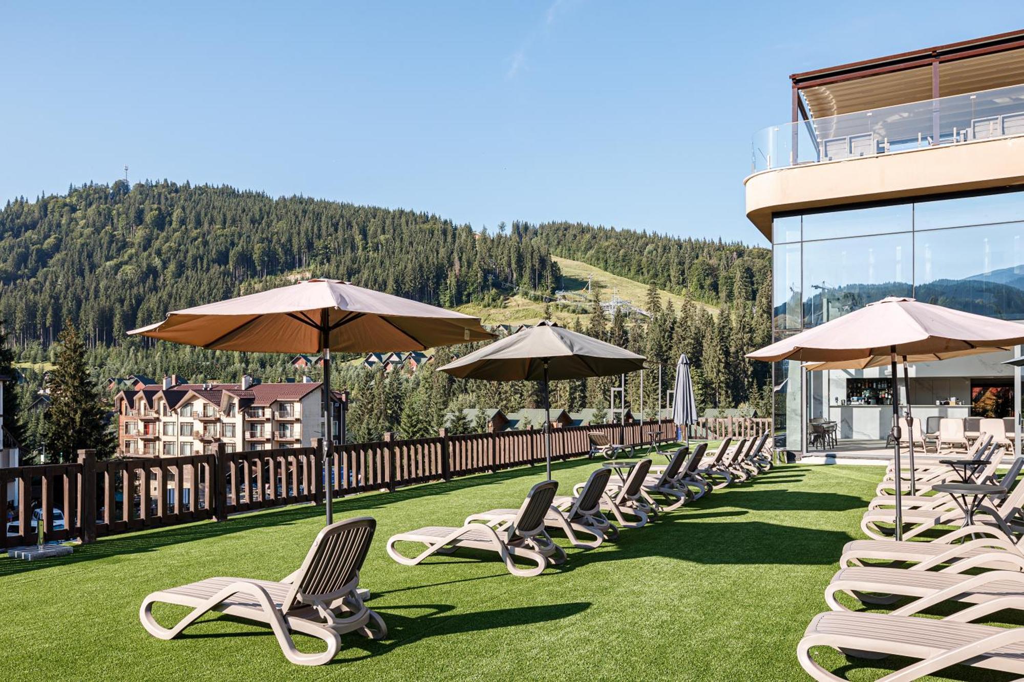 בוקובל Tavel Hotel & Spa מראה חיצוני תמונה