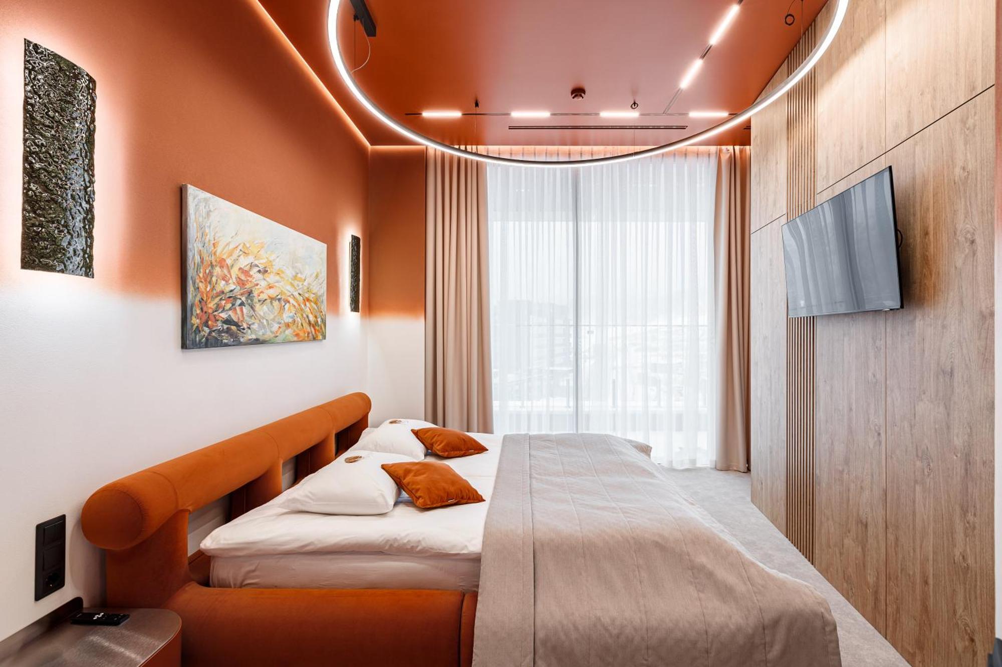 בוקובל Tavel Hotel & Spa מראה חיצוני תמונה