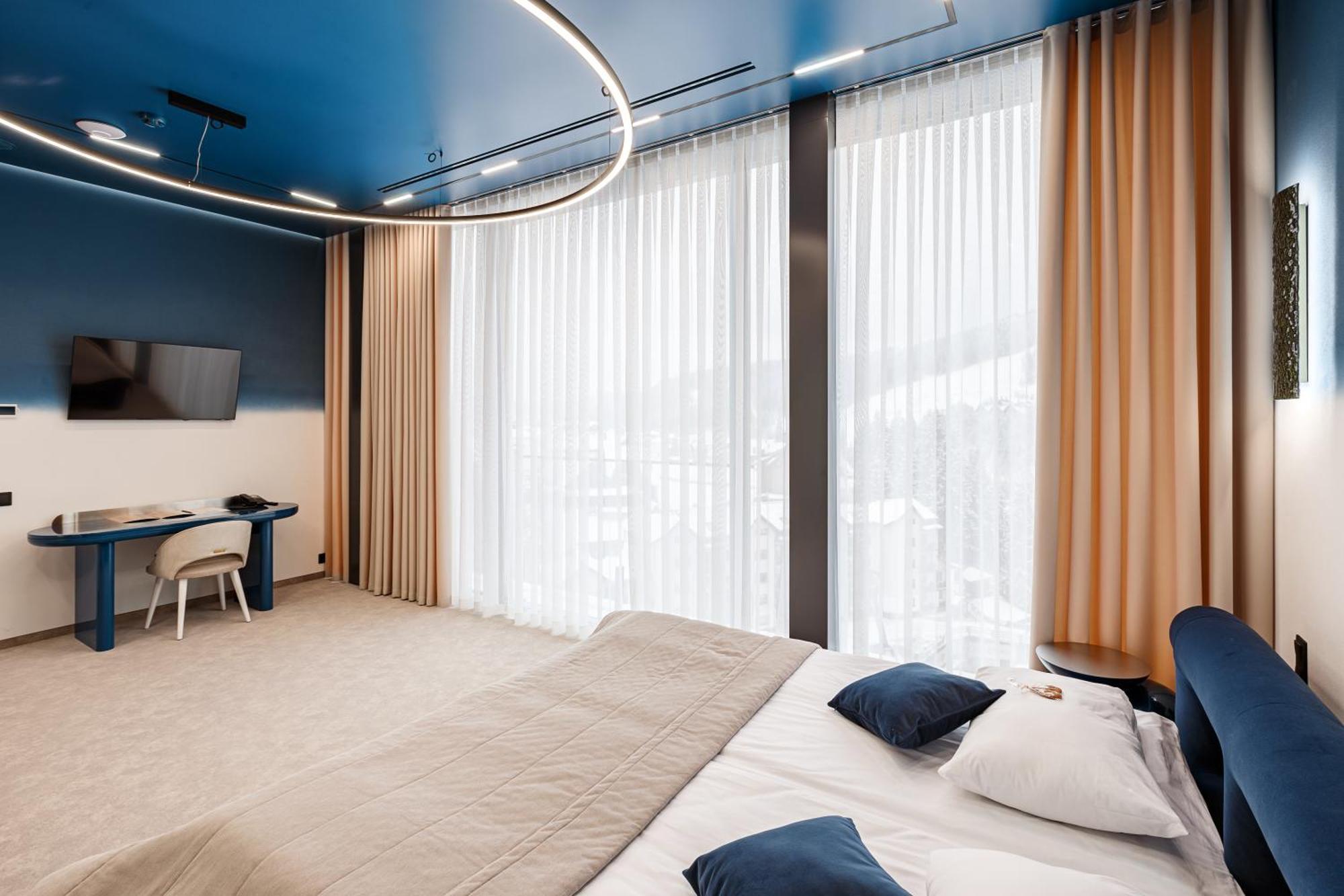 בוקובל Tavel Hotel & Spa מראה חיצוני תמונה